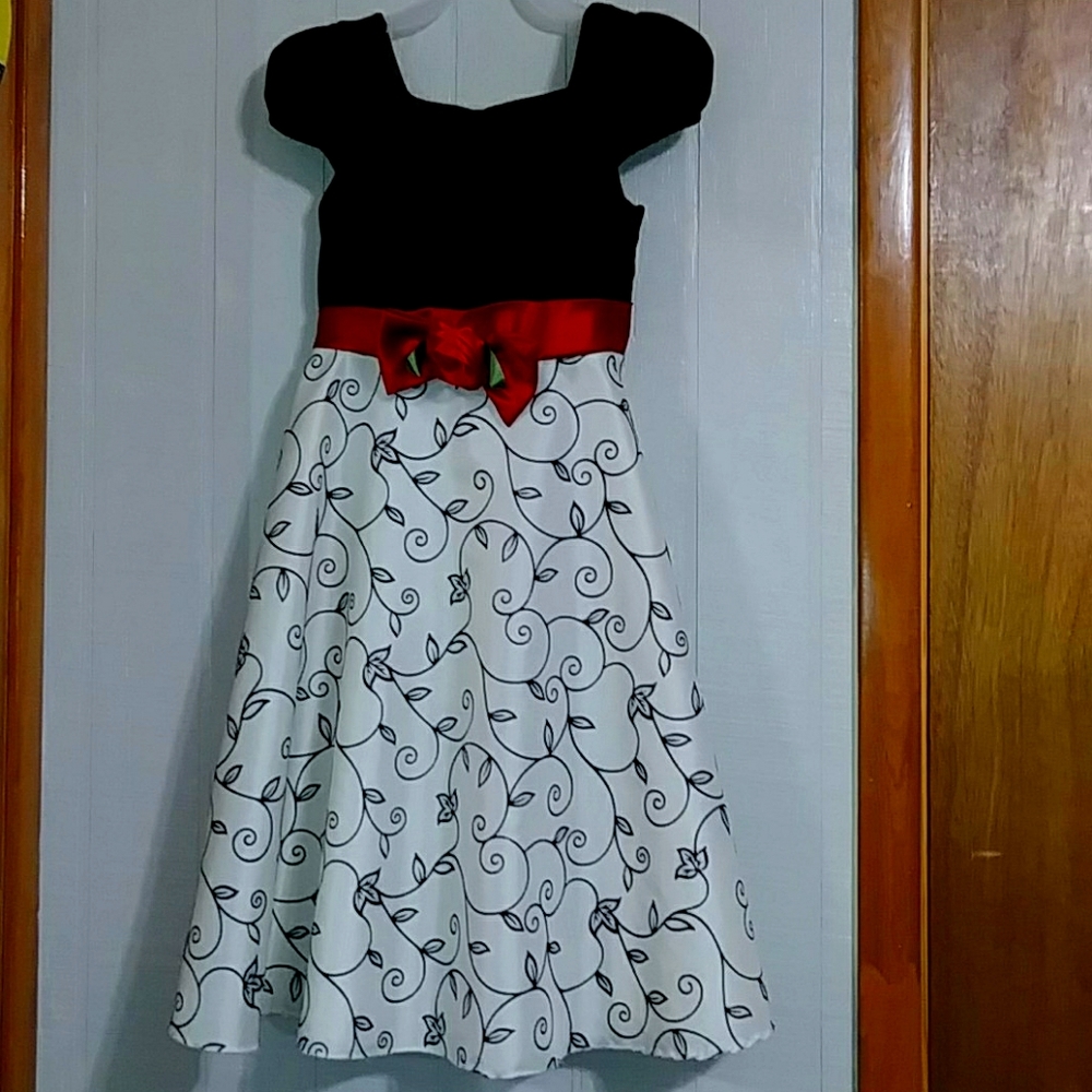 Formal girls dress